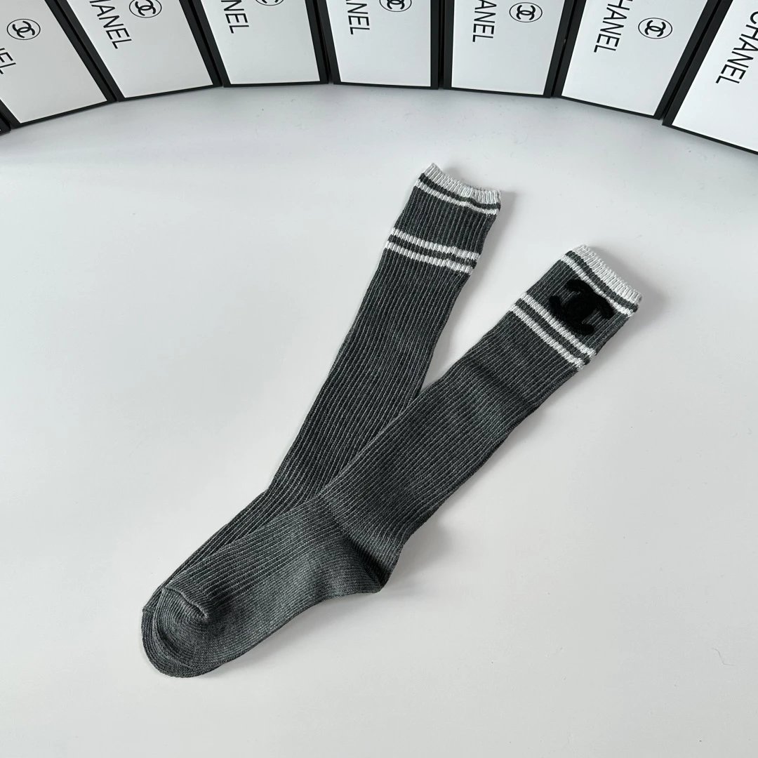 Chanel Cashmere Socks 5-Pair Box Ver.A — photo 7
