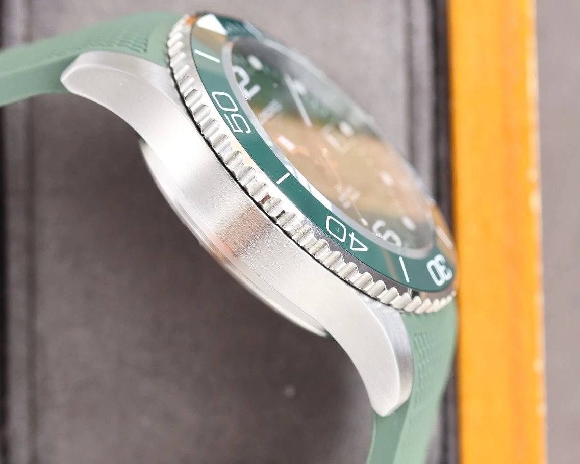 Longines Conquest Automatic Watch 41mm Ver.F — photo 7