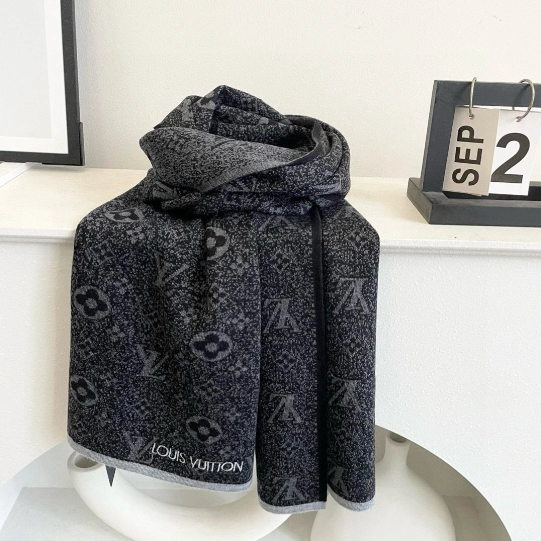 Louis Vuitton Cashmere Scarf Ver.H — Zdjęcie 7