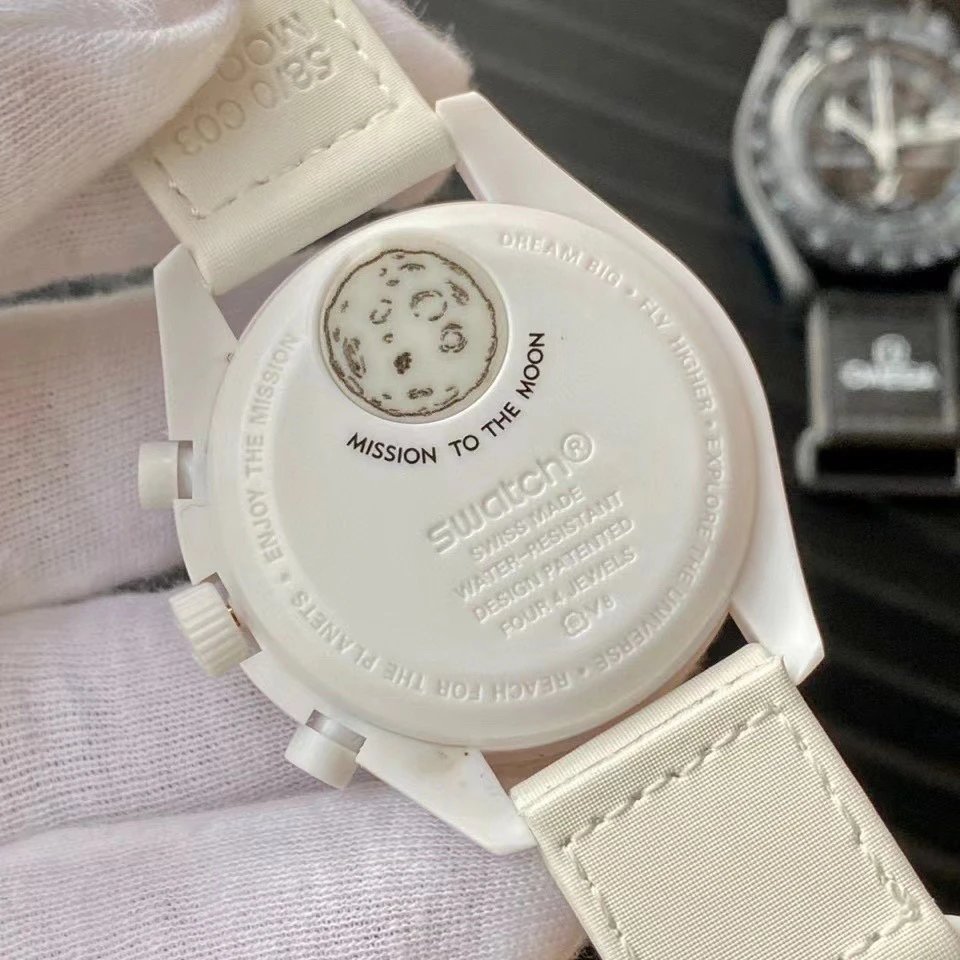 Omega Speedmaster Quartz Watch 42mm Ver.C — Zdjęcie 3