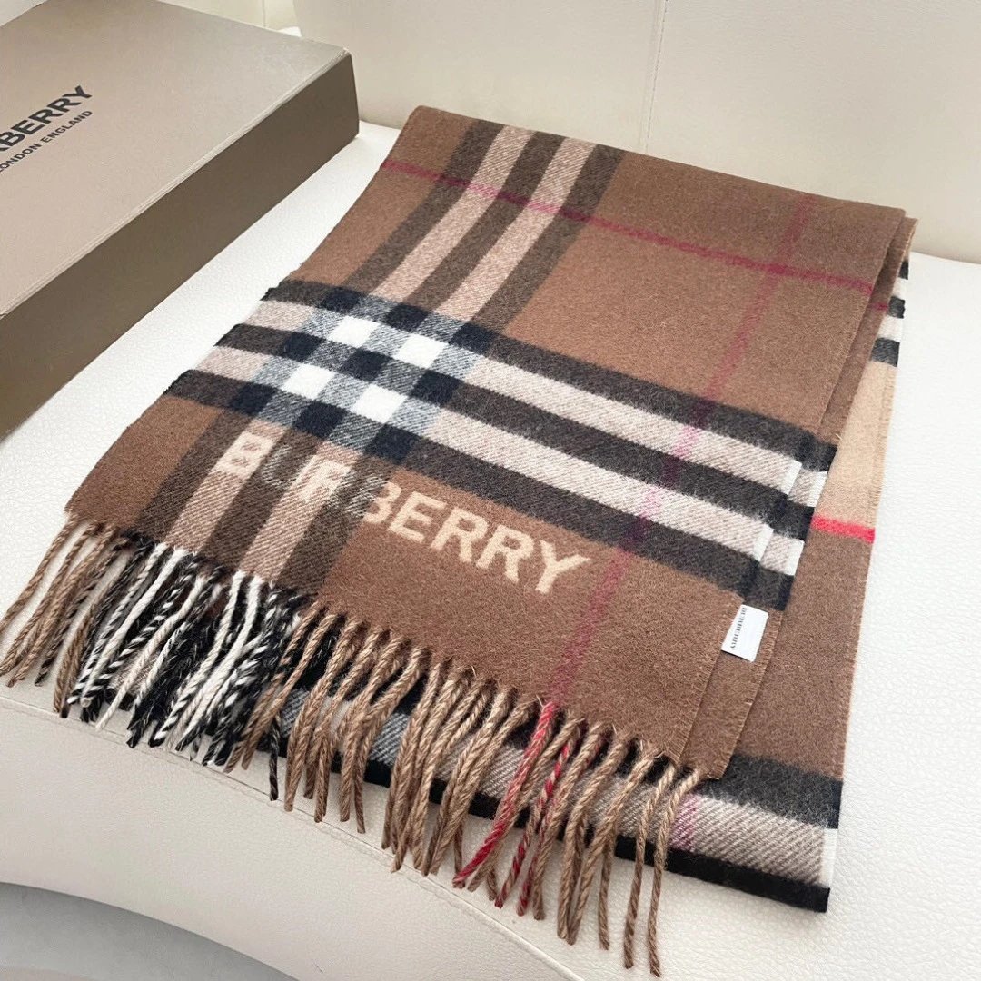 Burberry Cashmere Scarf Ver.B — Photo 4
