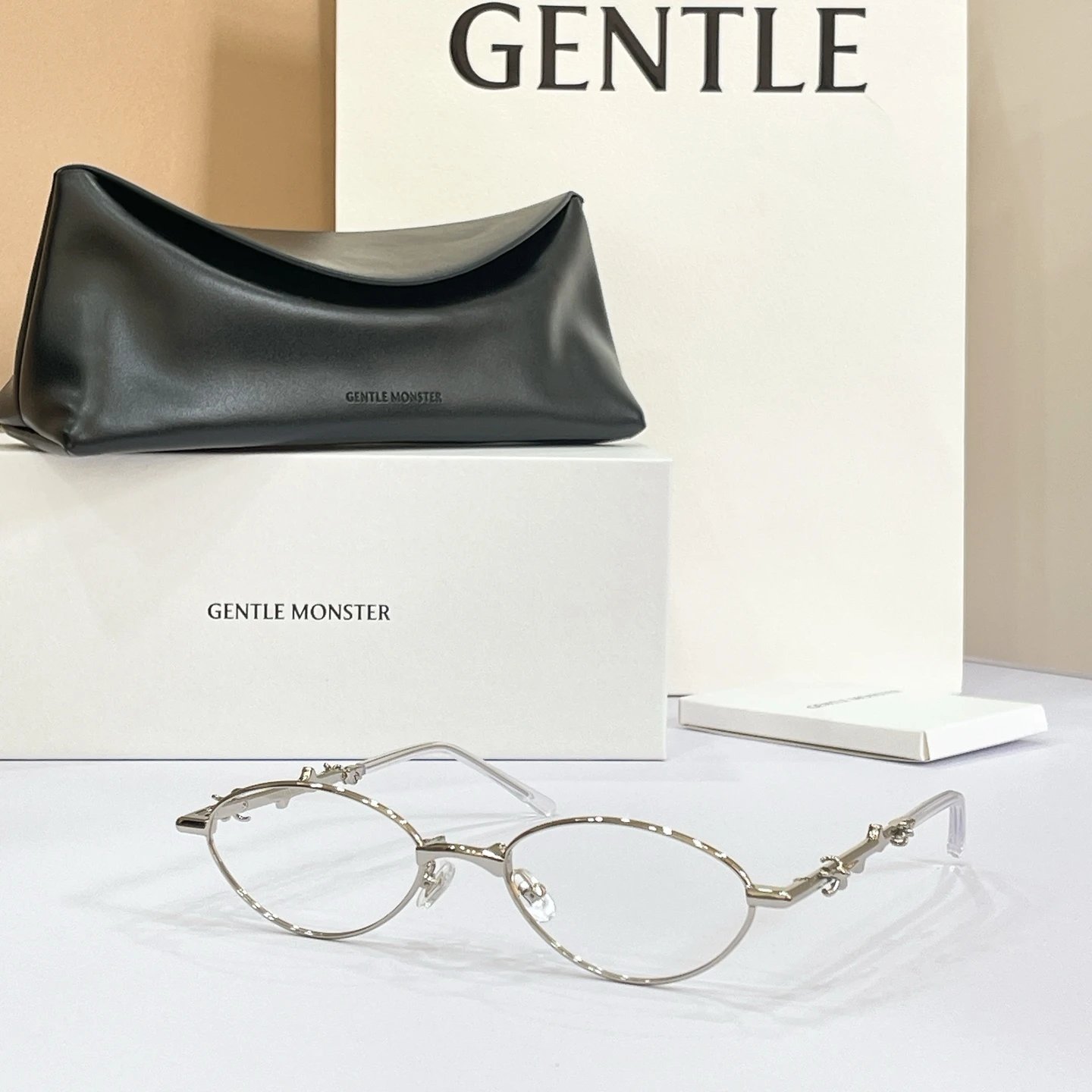 Gentle Monster Aden Sunglasses 51-22-126 — photo 2