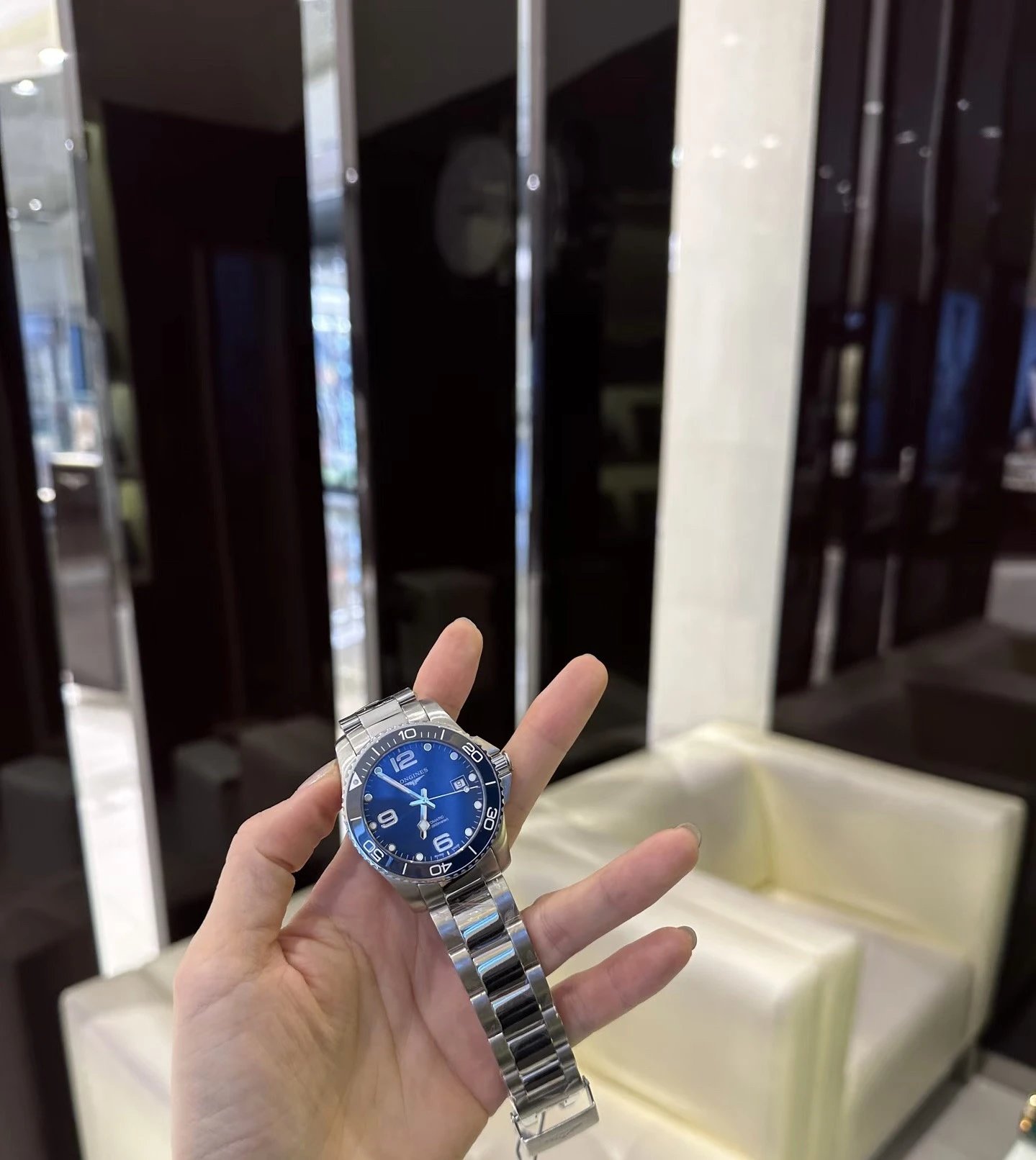 Longines Conquest Automatic Watch 41mm Ver.C — photo 6