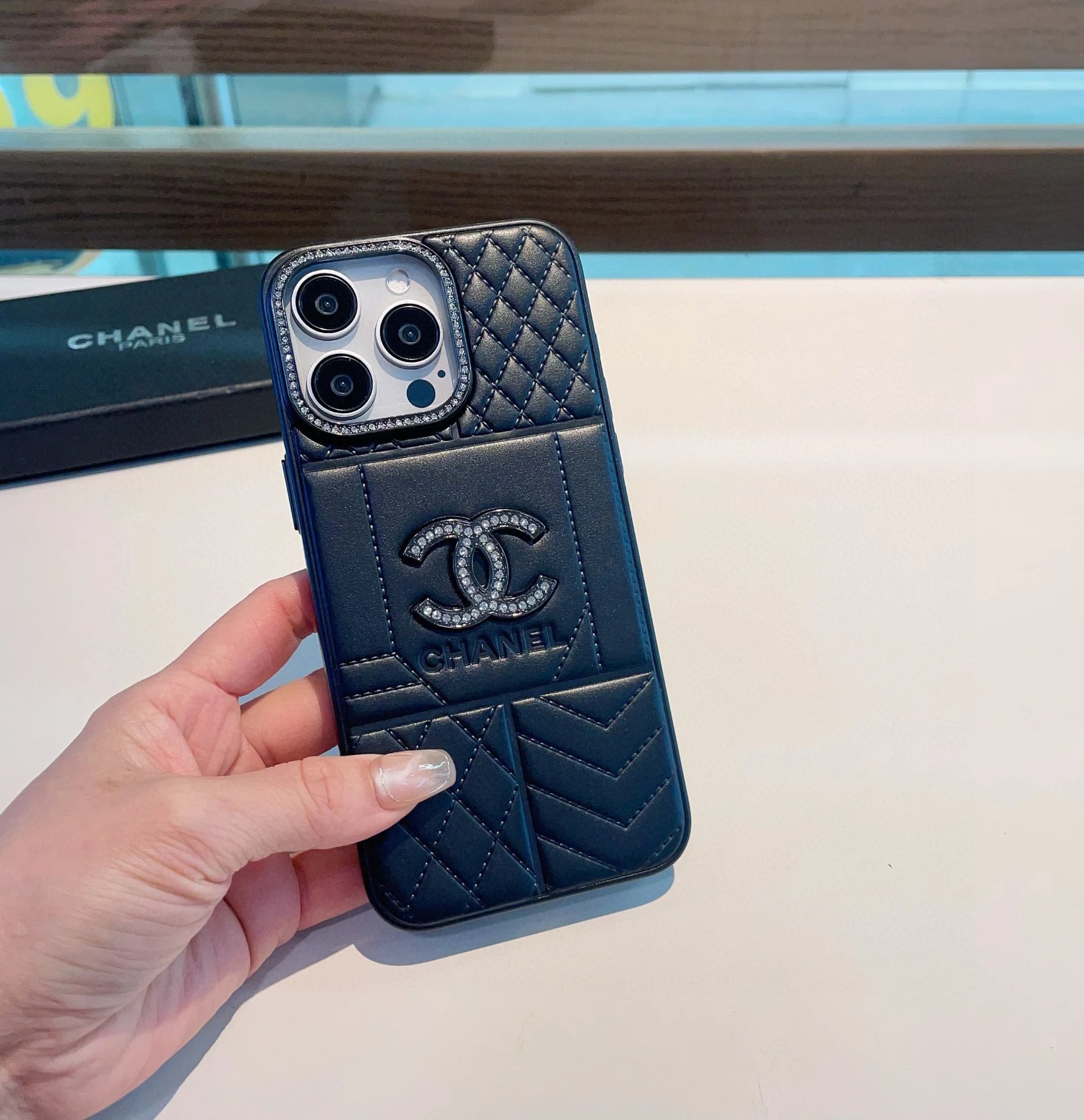 Chanel Phone Case Ver.A — Zdjęcie 7