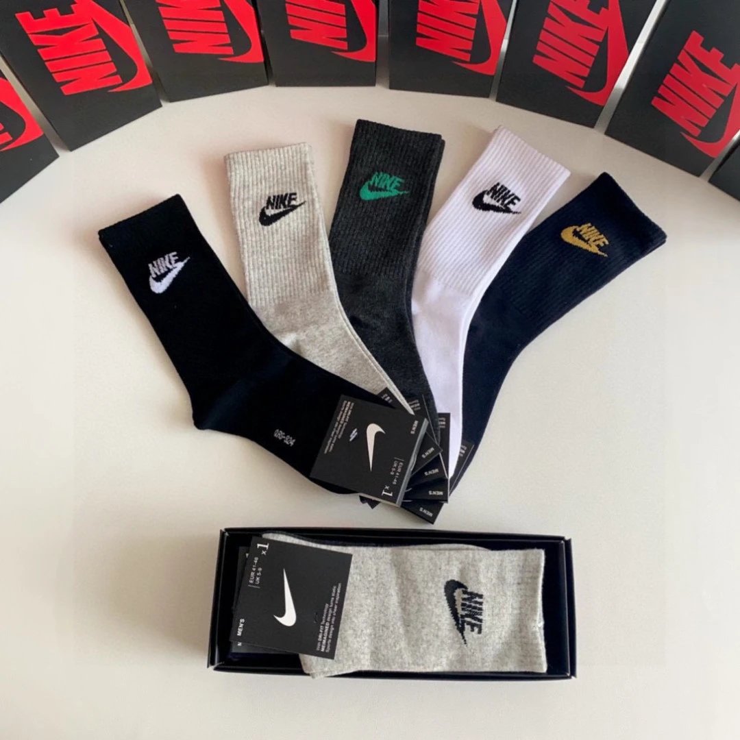 Nike Crew Socks Ver.F — QC