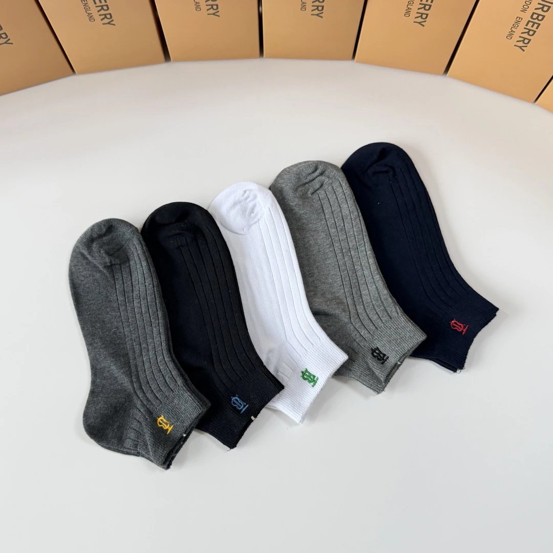 Burberry Ankle Socks — photo 8