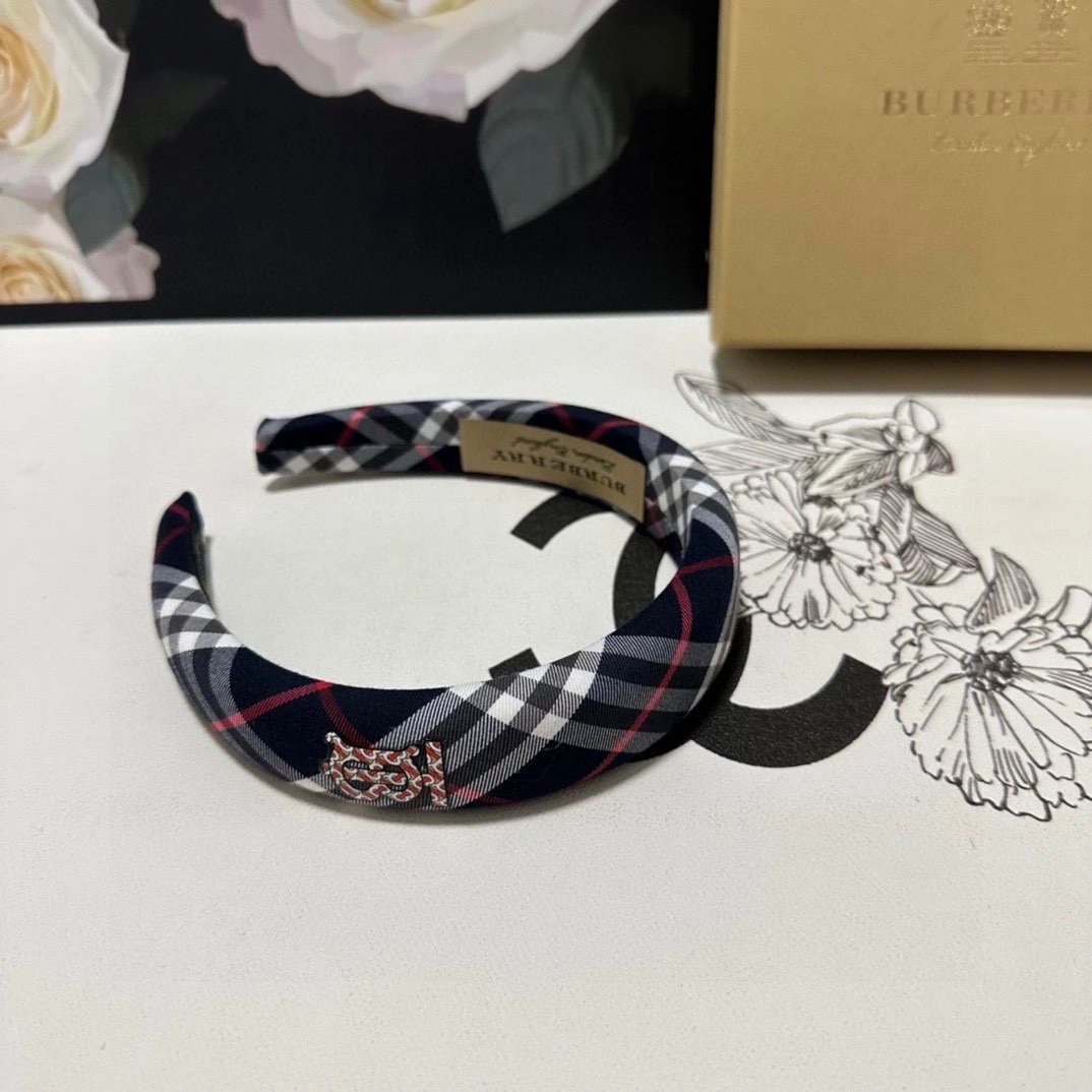 Burberry Headband Ver.J — Photo 2