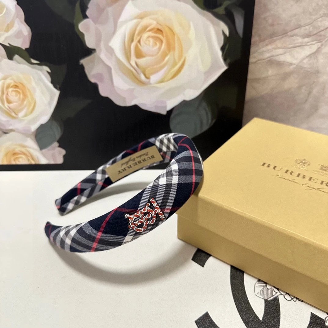 Burberry Headband Ver.J — Photo 4