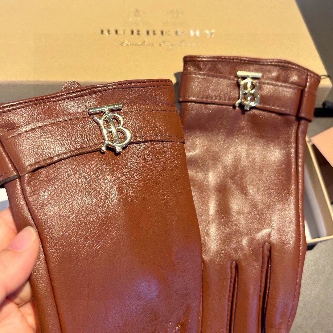 Burberry Lambskin Thermal Gloves Ver.F — Photo 7