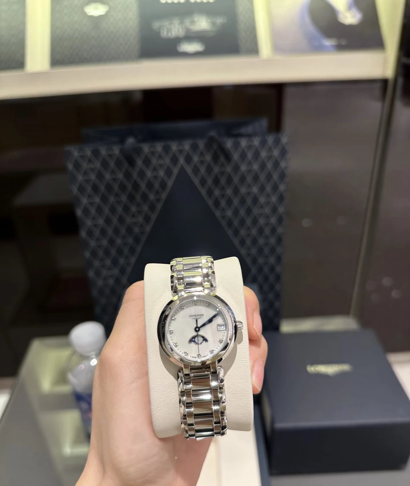 Longines PrimaLuna Quartz Ladies Watch 30.5mm Ver.D — photo 4