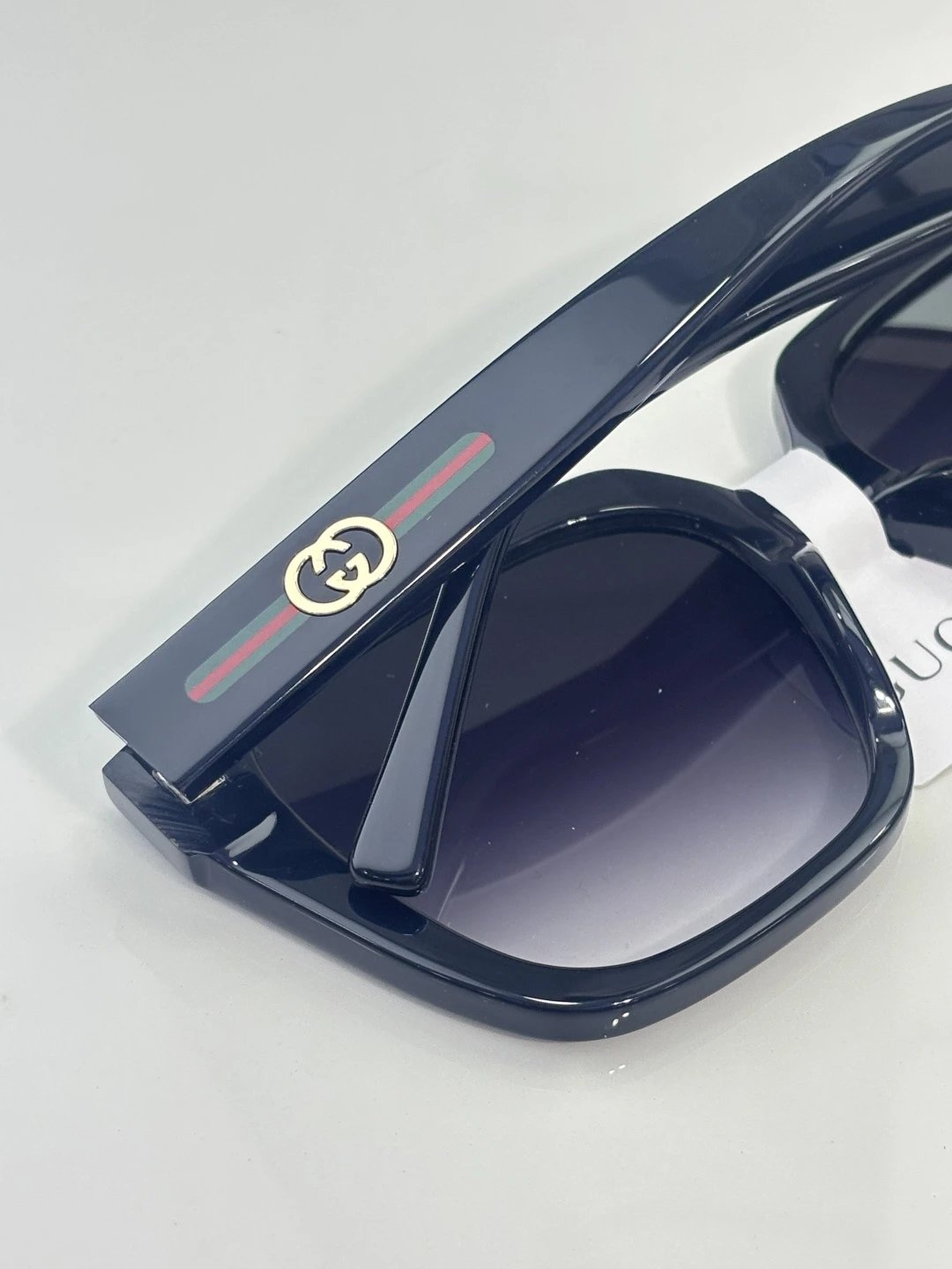 Gucci GG2102S Sunglasses 55-18-145 — QC