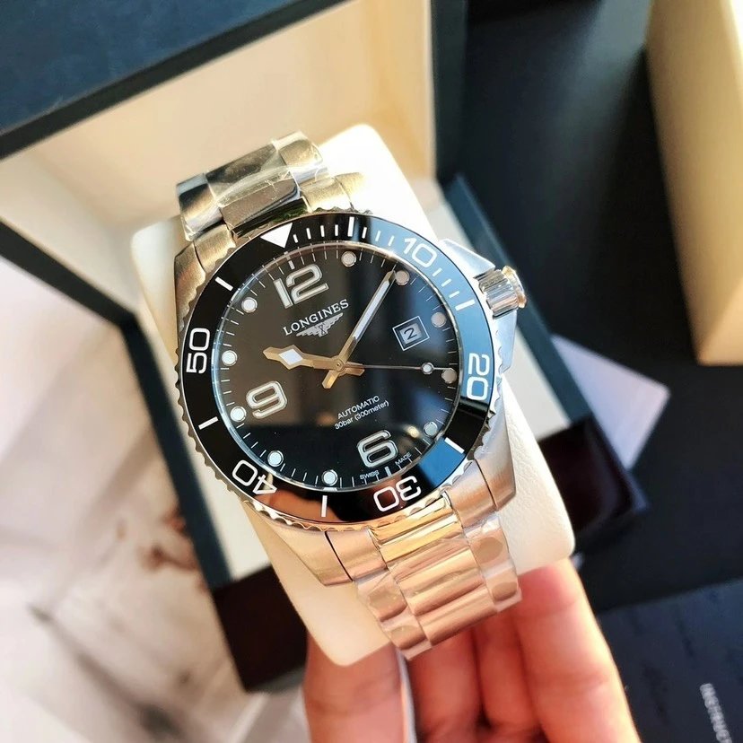 Longines Conquest Rubber Automatic Watch 41mm Ver.A — Photo 3