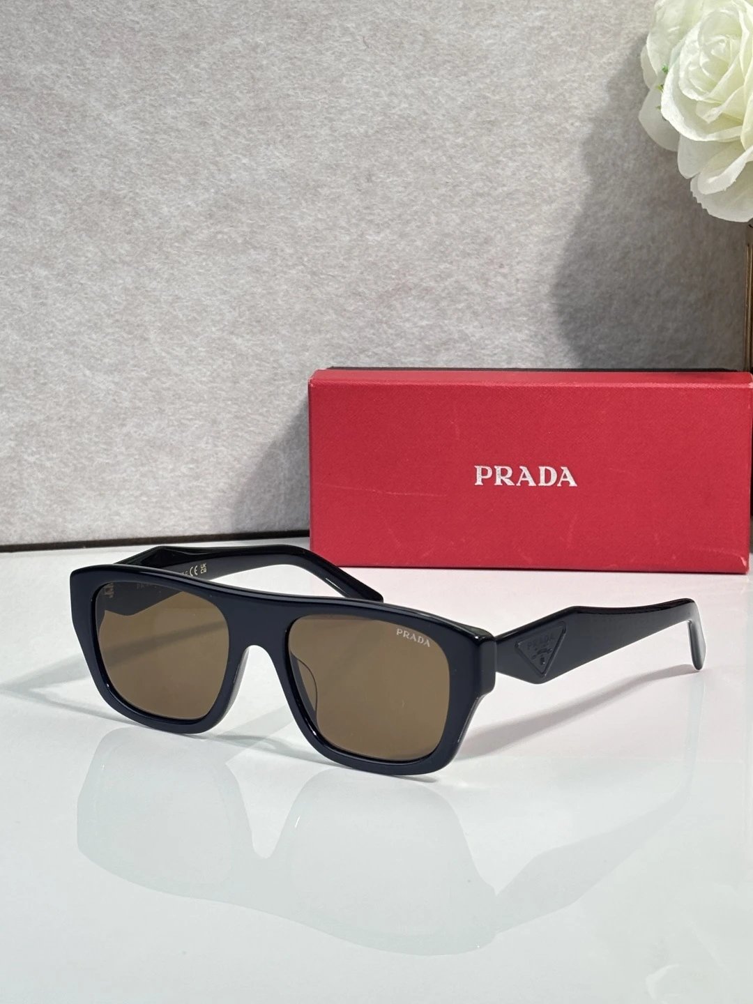 Prada PR D07VU Sunglasses 53-18-145 — photo 4