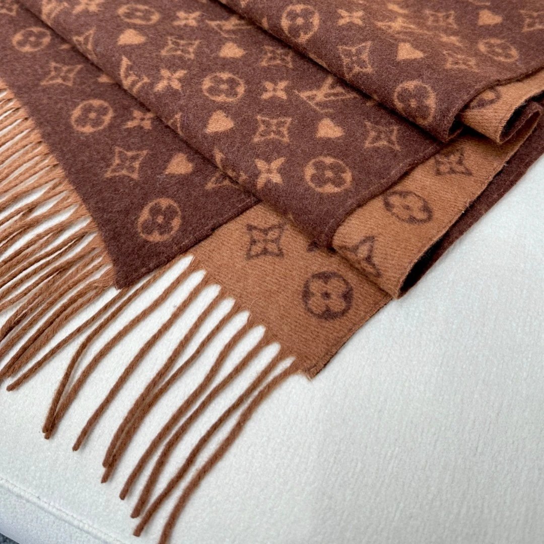 Louis Vuitton Cashmere Scarf Ver.A — QC