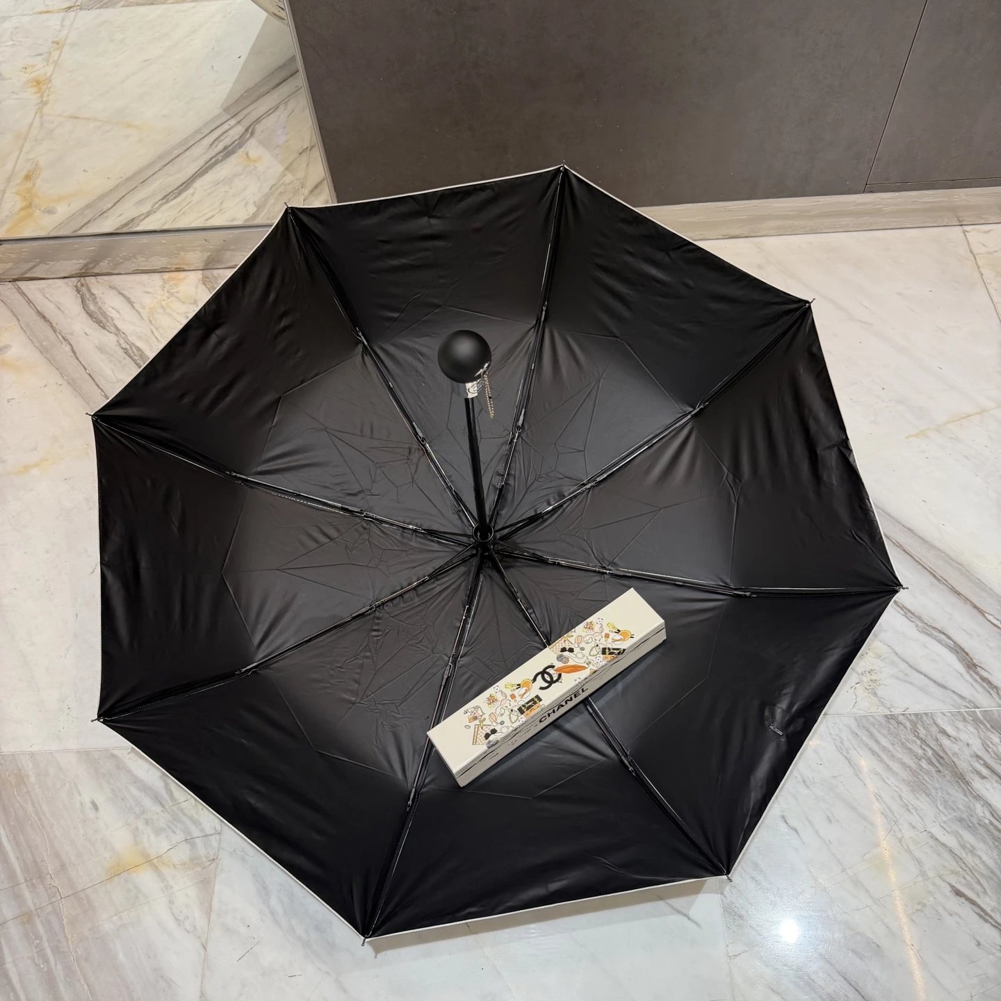 Chanel UV Protection Folding Umbrella Ver.C — Photo 6