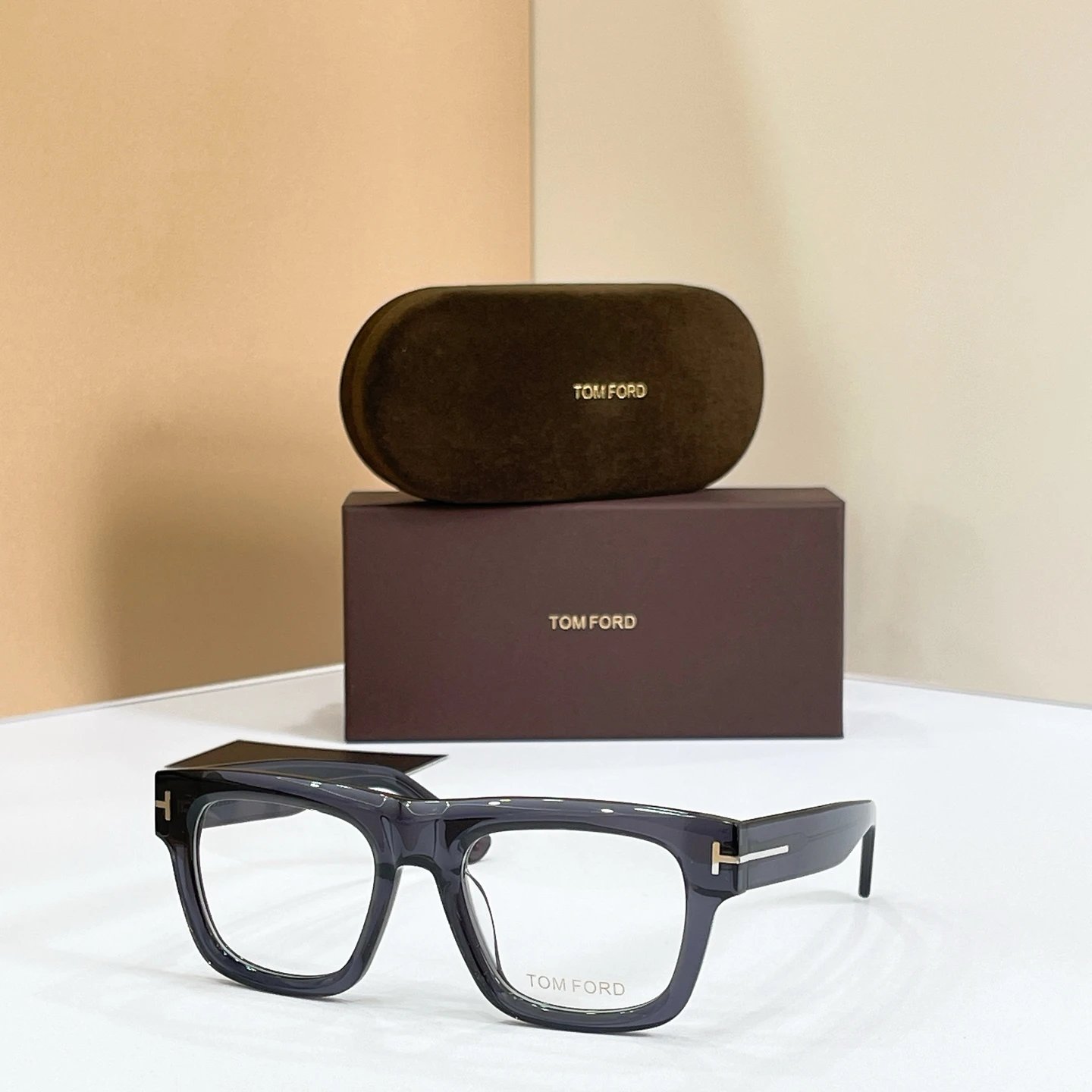 Tom Ford FT1200 Sunglasses 53-21-145 — photo 2