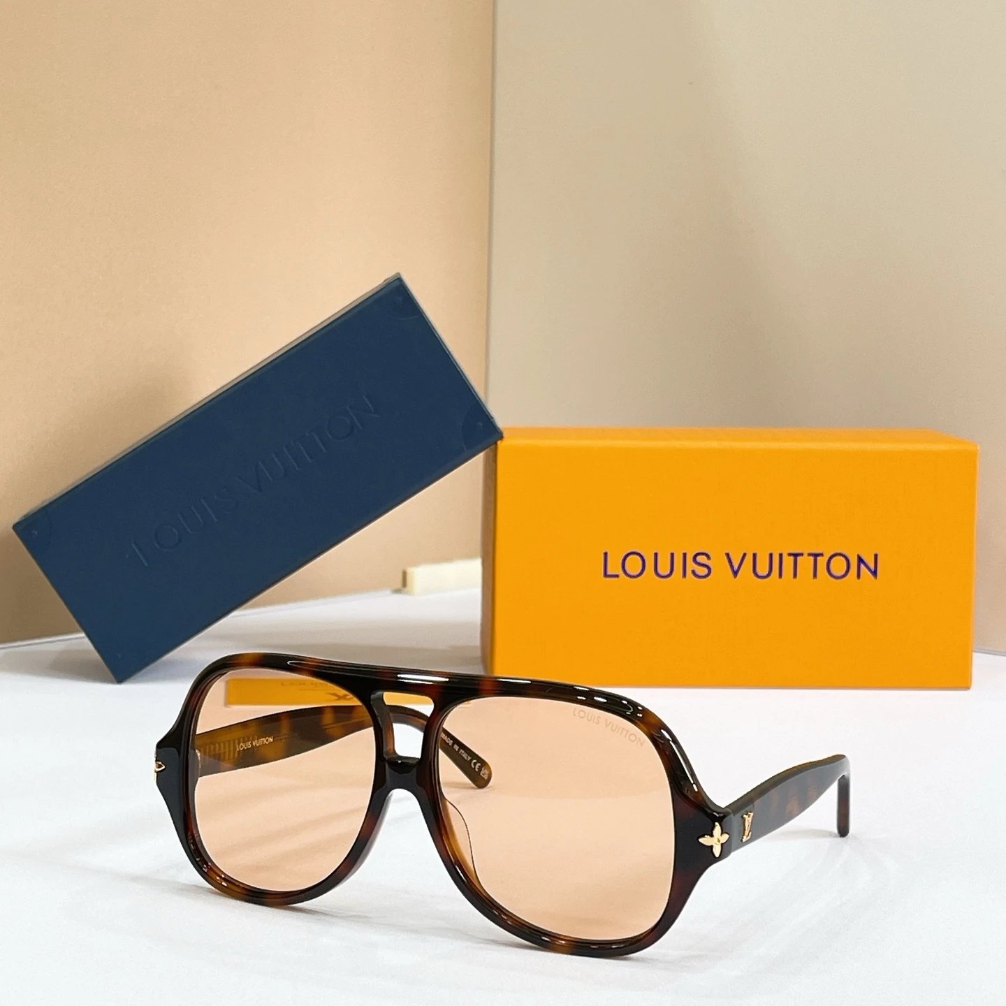 Louis Vuitton Sunglasses Ver.F — photo 2