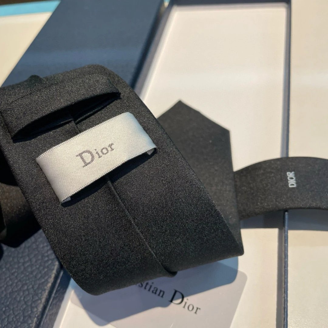 Dior Tie Ver.I — QC