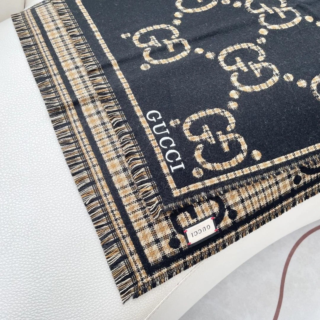 Gucci Cashmere Shawl Ver.H — Photo 8