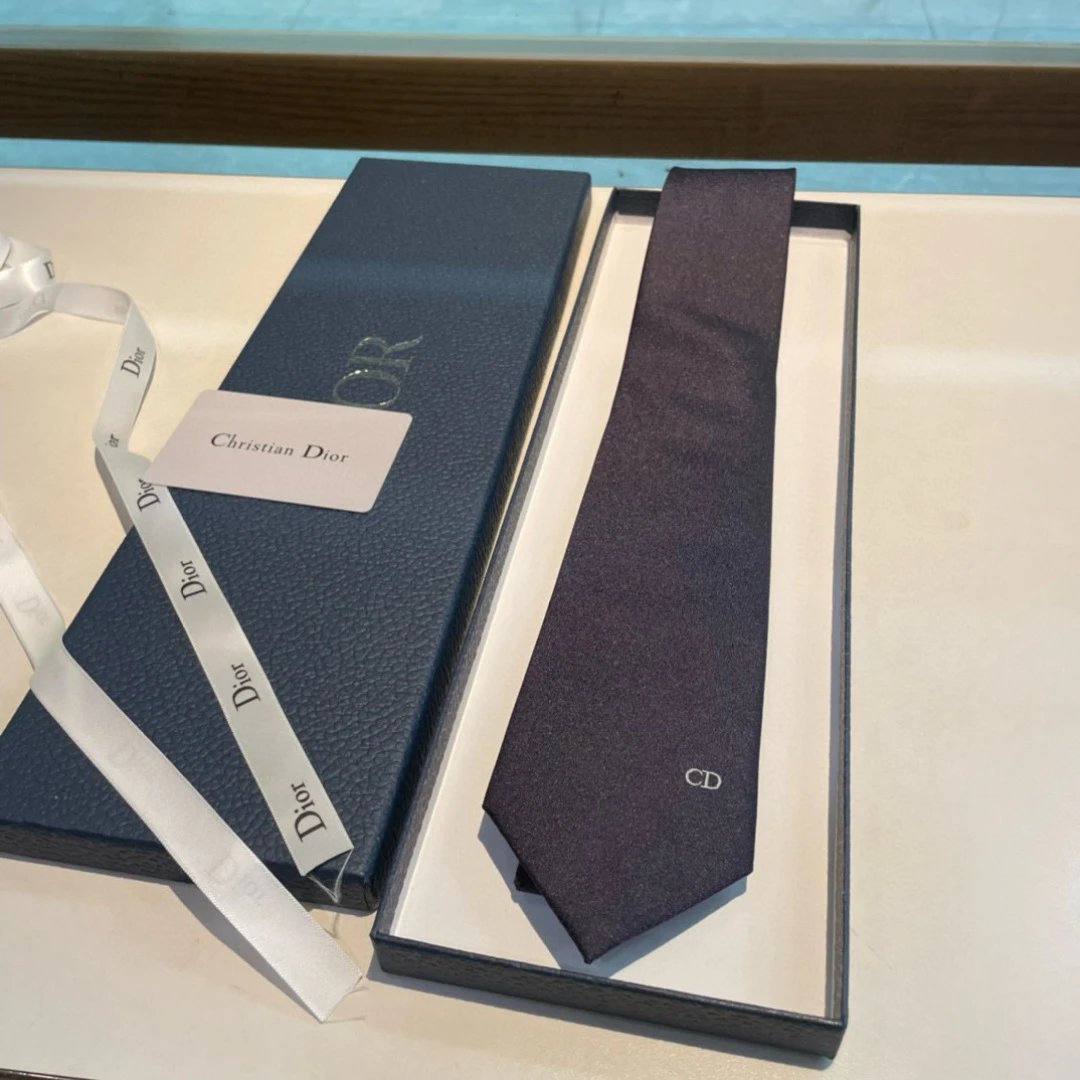 Dior Tie Ver.J — QC