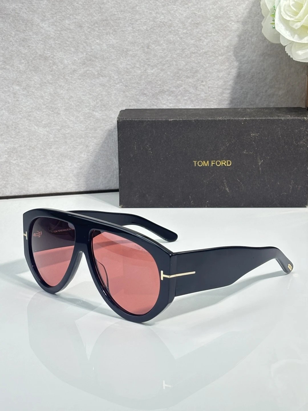Tom Ford FT1044 Sunglasses 60-13 — photo 2