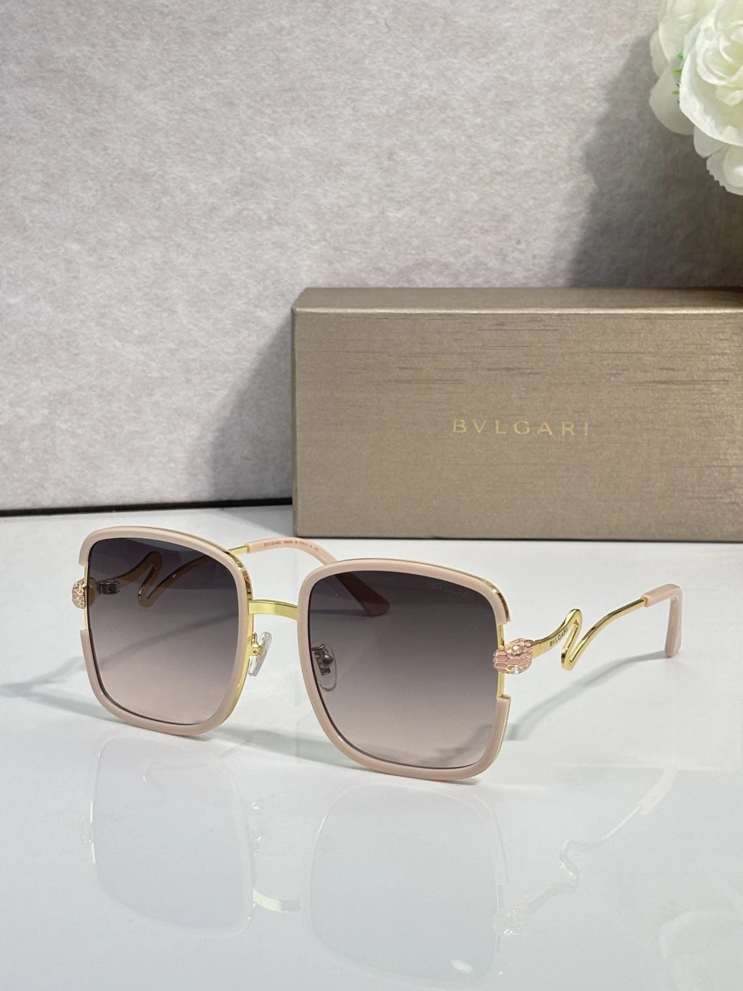 Bvlgari BV8880 Sunglasses 55-20-145 — photo 3