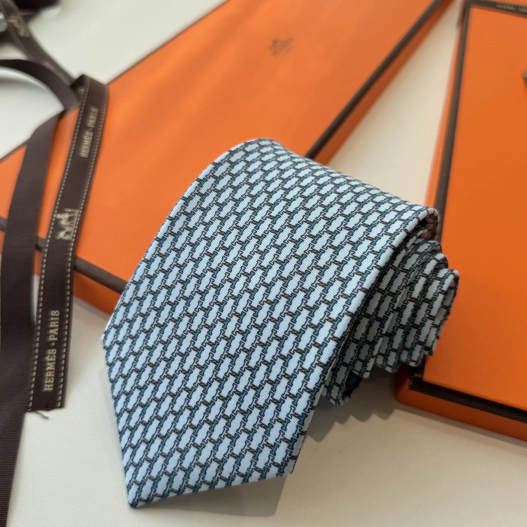 Hermes Silk Tie Ver.O — Photo 8
