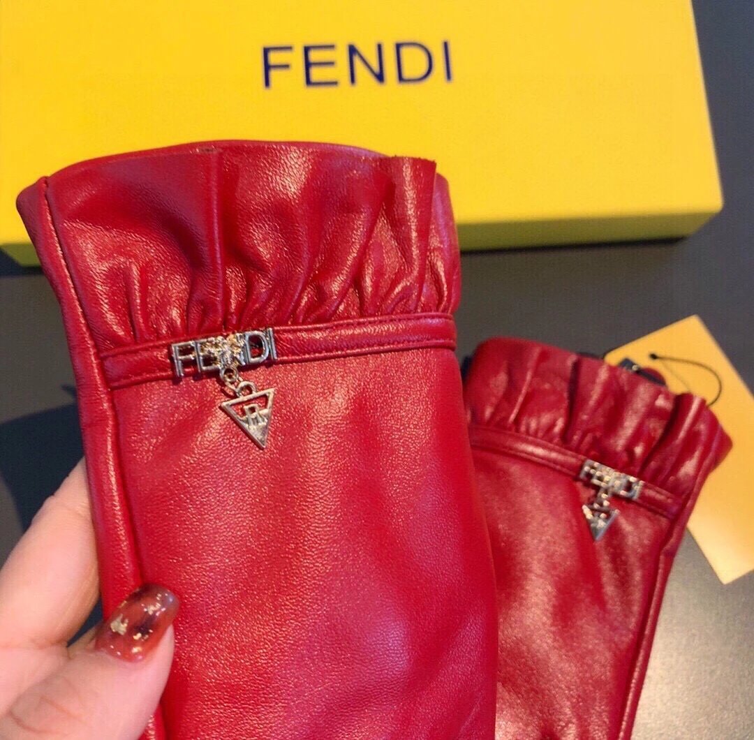 Fendi Lambskin Touchscreen Gloves Ver.G — Photo 9