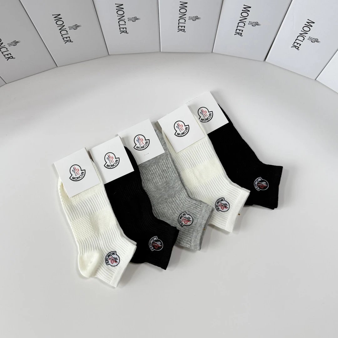 Moncler Embroidered Quarter Socks 5-Pair Box Ver.C — photo 7