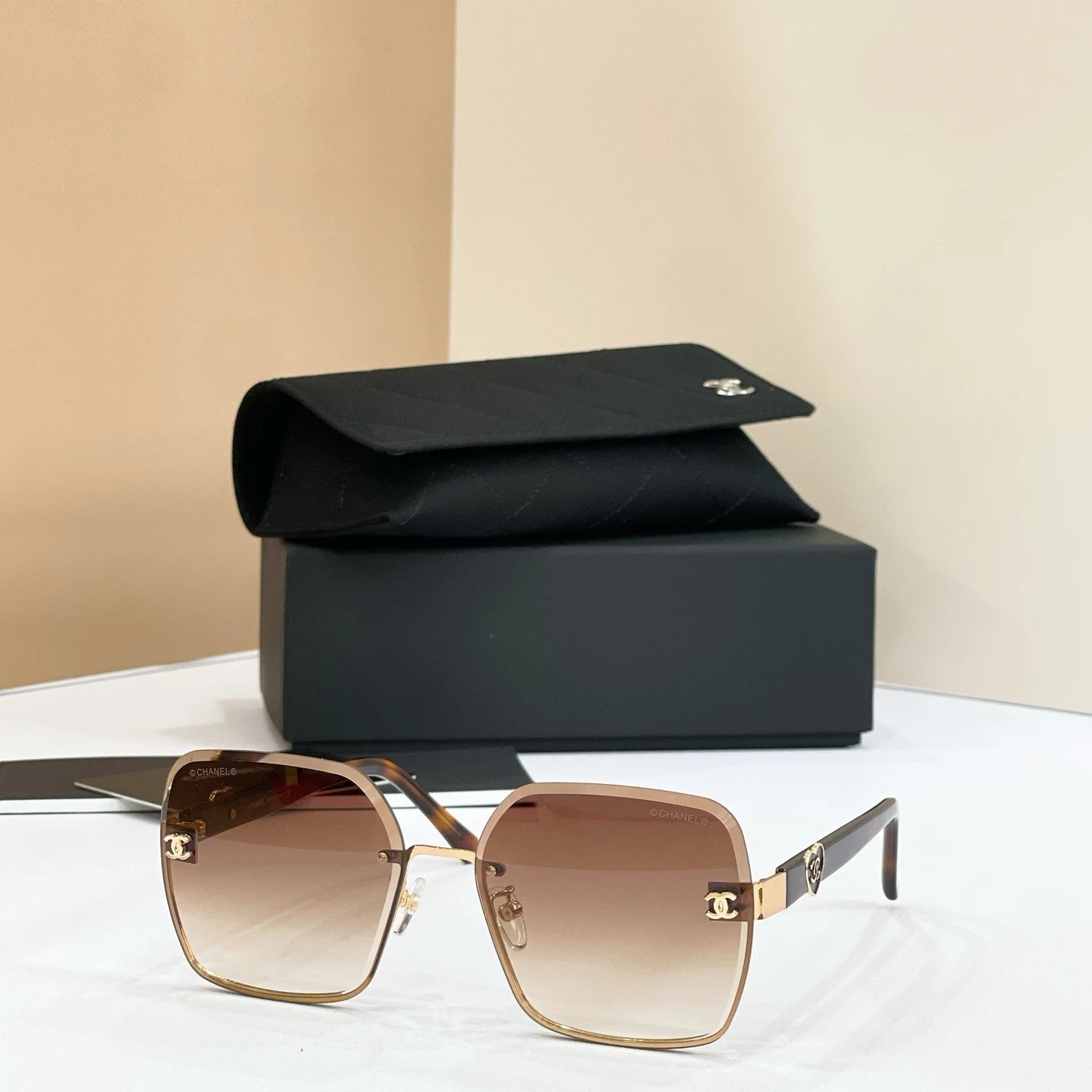 Chanel CH3013 Sunglasses 60-15-145 — Zdjęcie 5