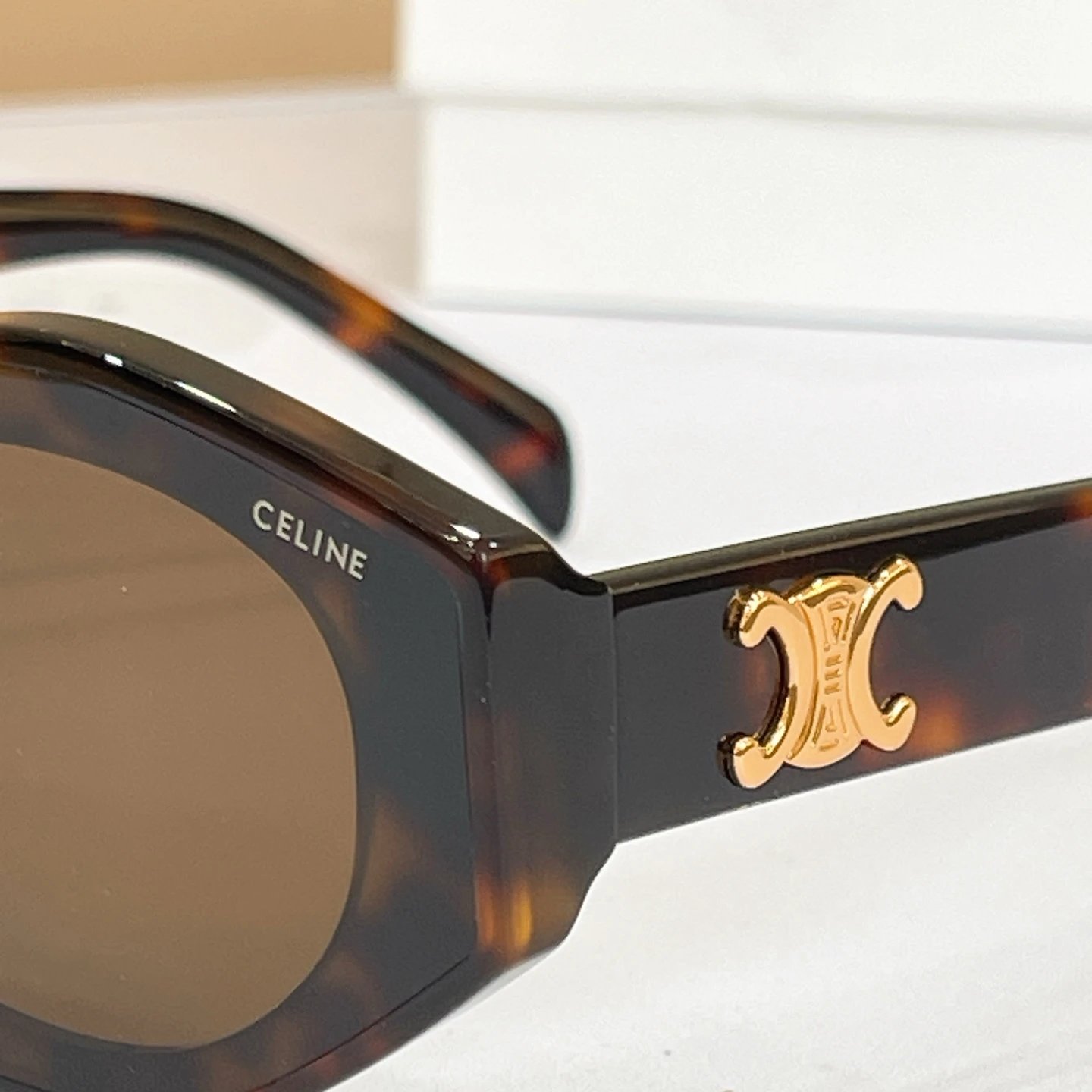 Celine CL2154U Sunglasses 52-20-145 — QC