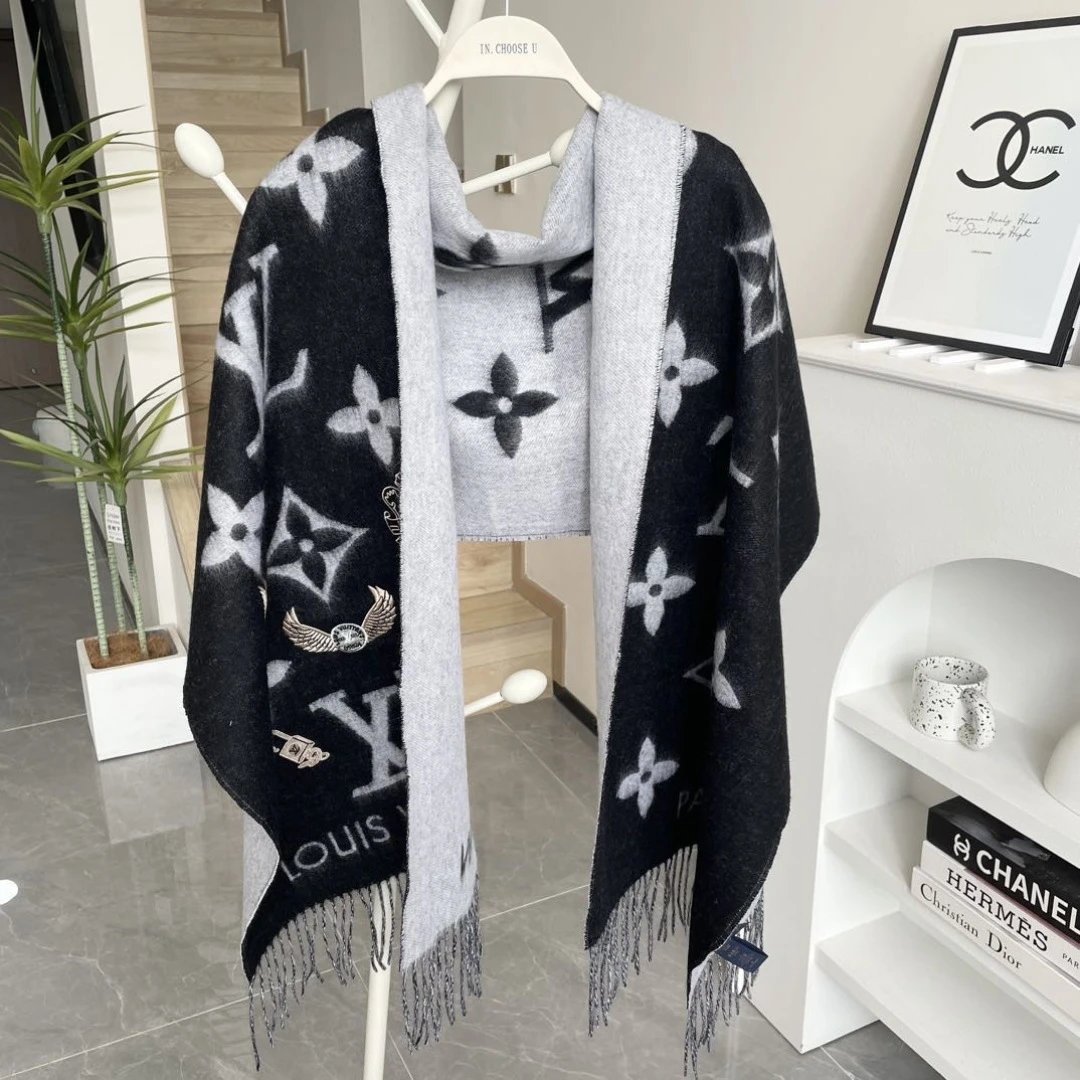 Louis Vuitton Cashmere Scarf Ver.D — Photo 5