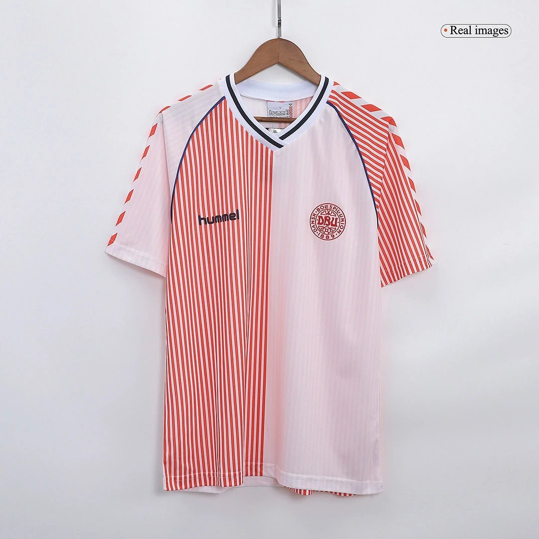 Denmark Retro Away Jersey — photo 3