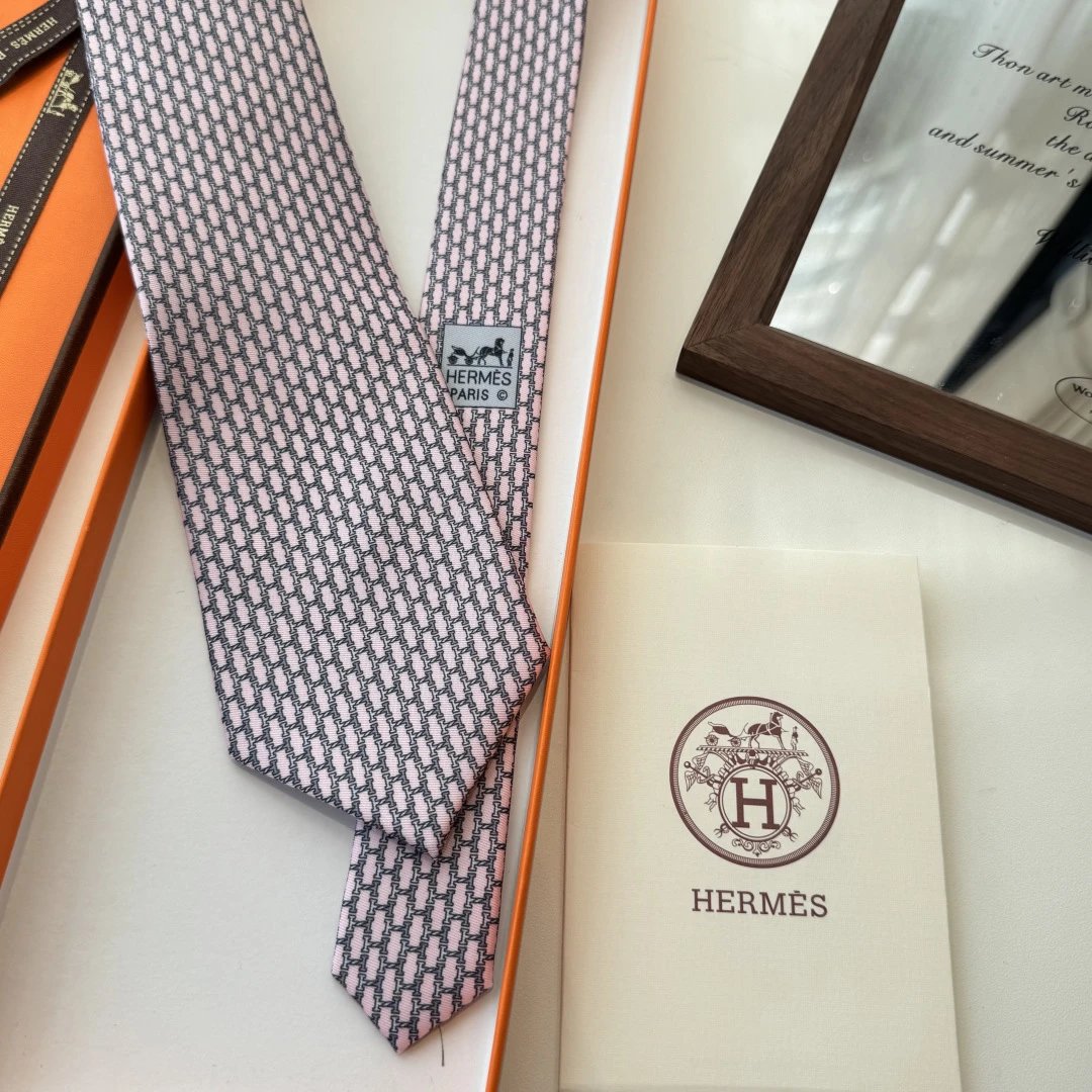 Hermes Silk Tie Ver.R — Photo 6
