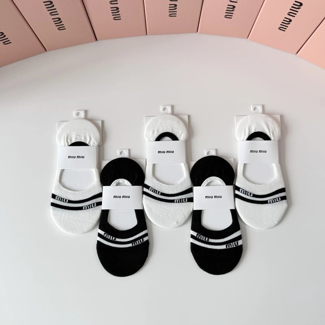 Miu Miu No-Show Socks 5-Pair Box Ver.A — photo 2