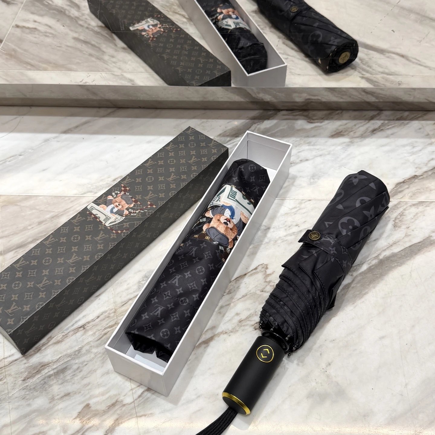 Louis Vuitton UV Protection Folding Umbrella Ver.C — Photo 2