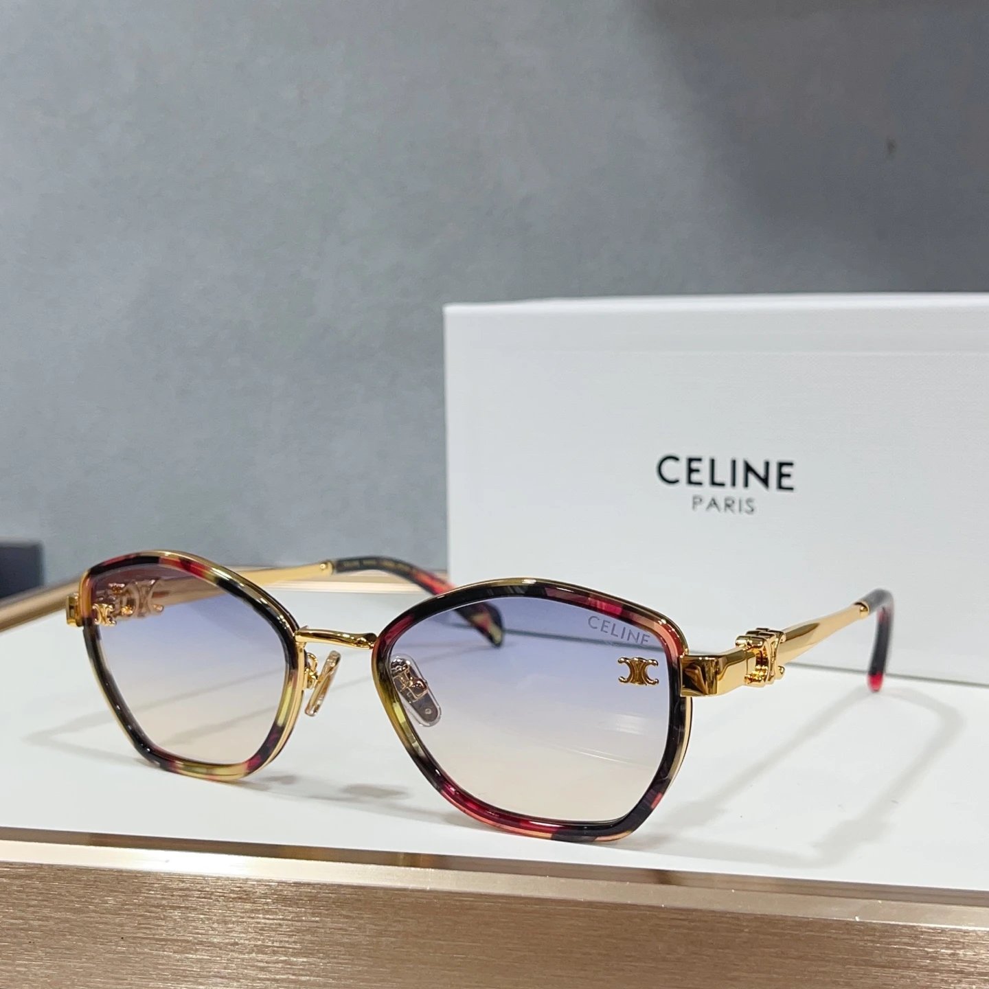 Celine CL42134U Sunglasses 56-22-145 — QC