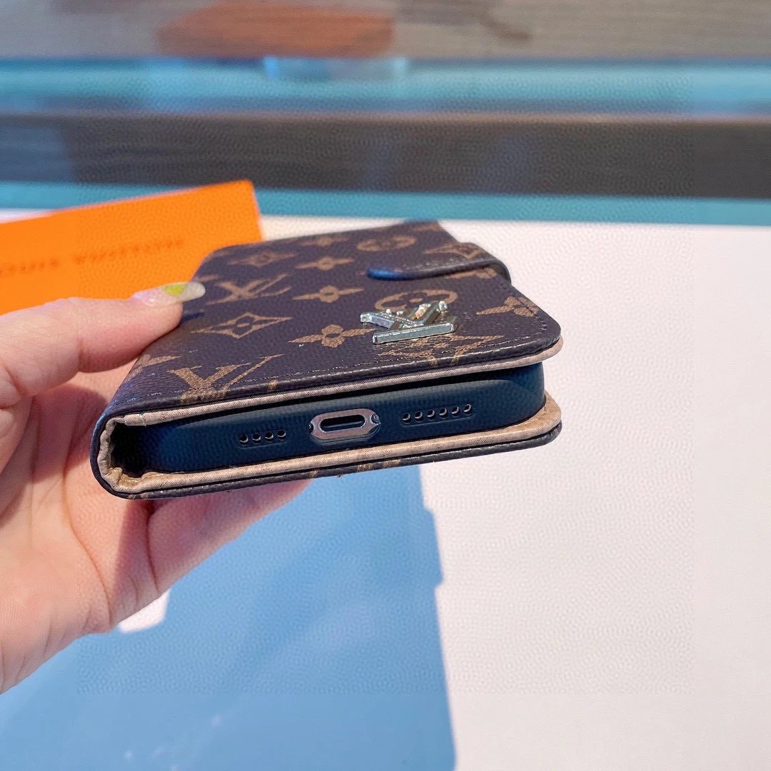 Louis Vuitton Phone Case Ver.N — QC