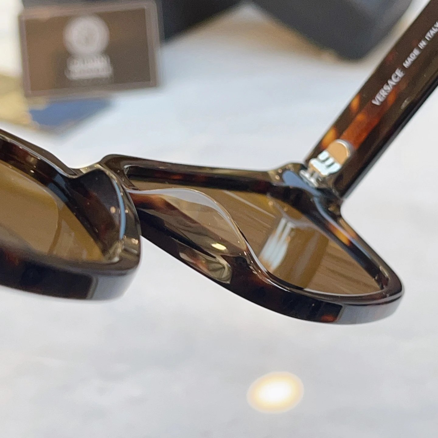 Versace VE 4513D Sunglasses 56-19-145 — Photo 7