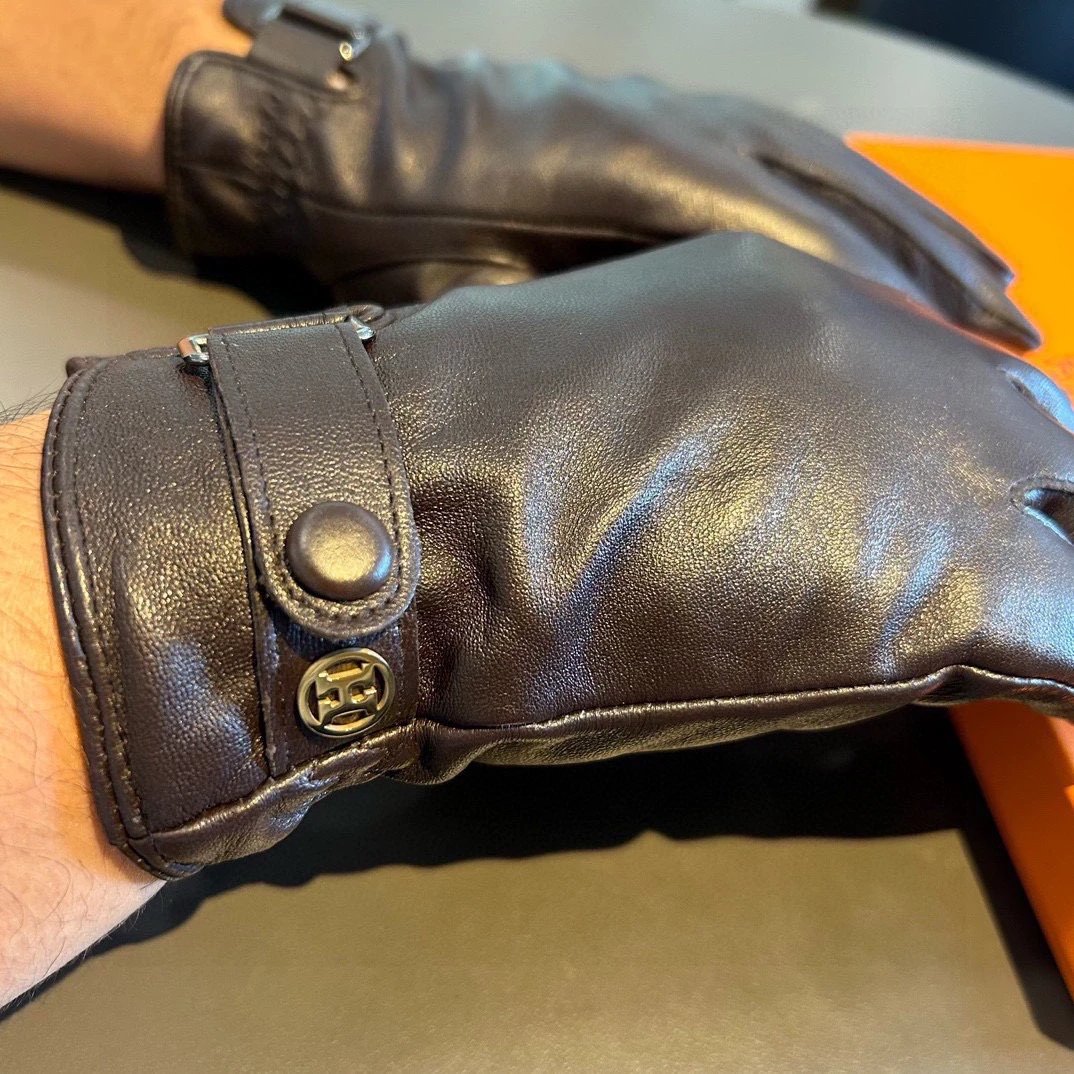 Hermes Lambskin Gloves Ver.A — Photo 2