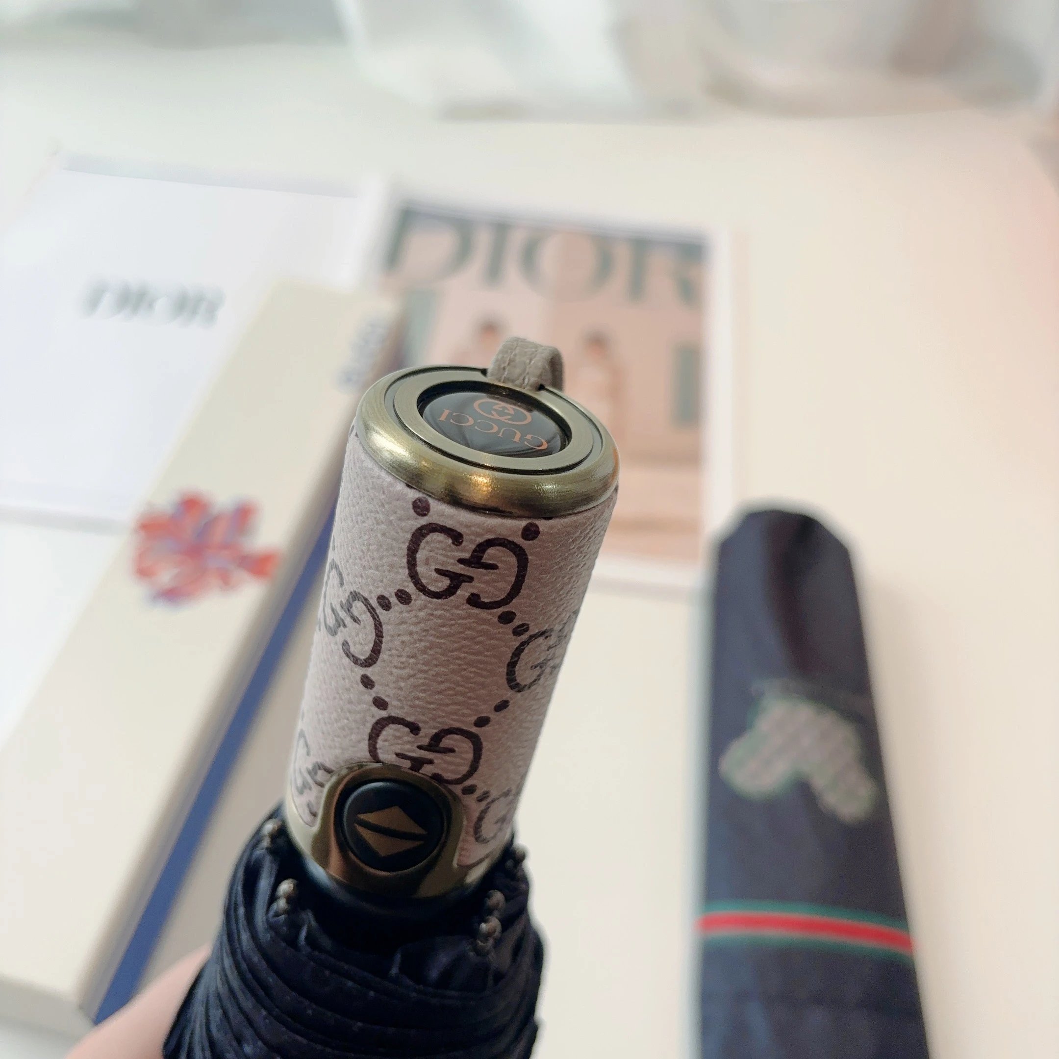 Gucci UV Protection Folding Umbrella Ver.D — Photo 5