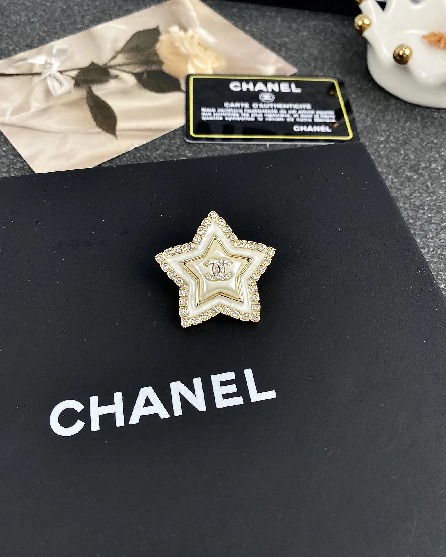 Chanel Brooch Ver.A — Zdjęcie 5