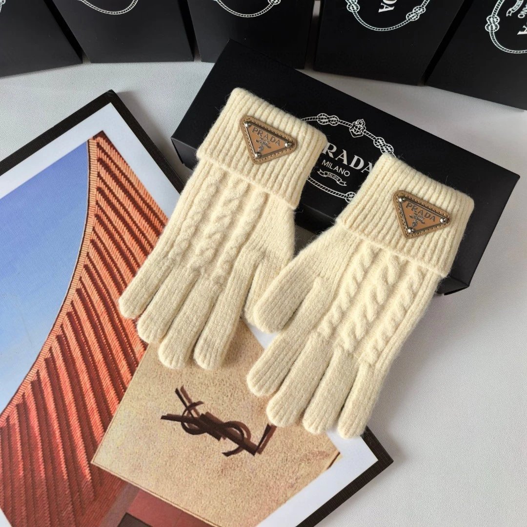 Prada Gloves Ver.C — Photo 6