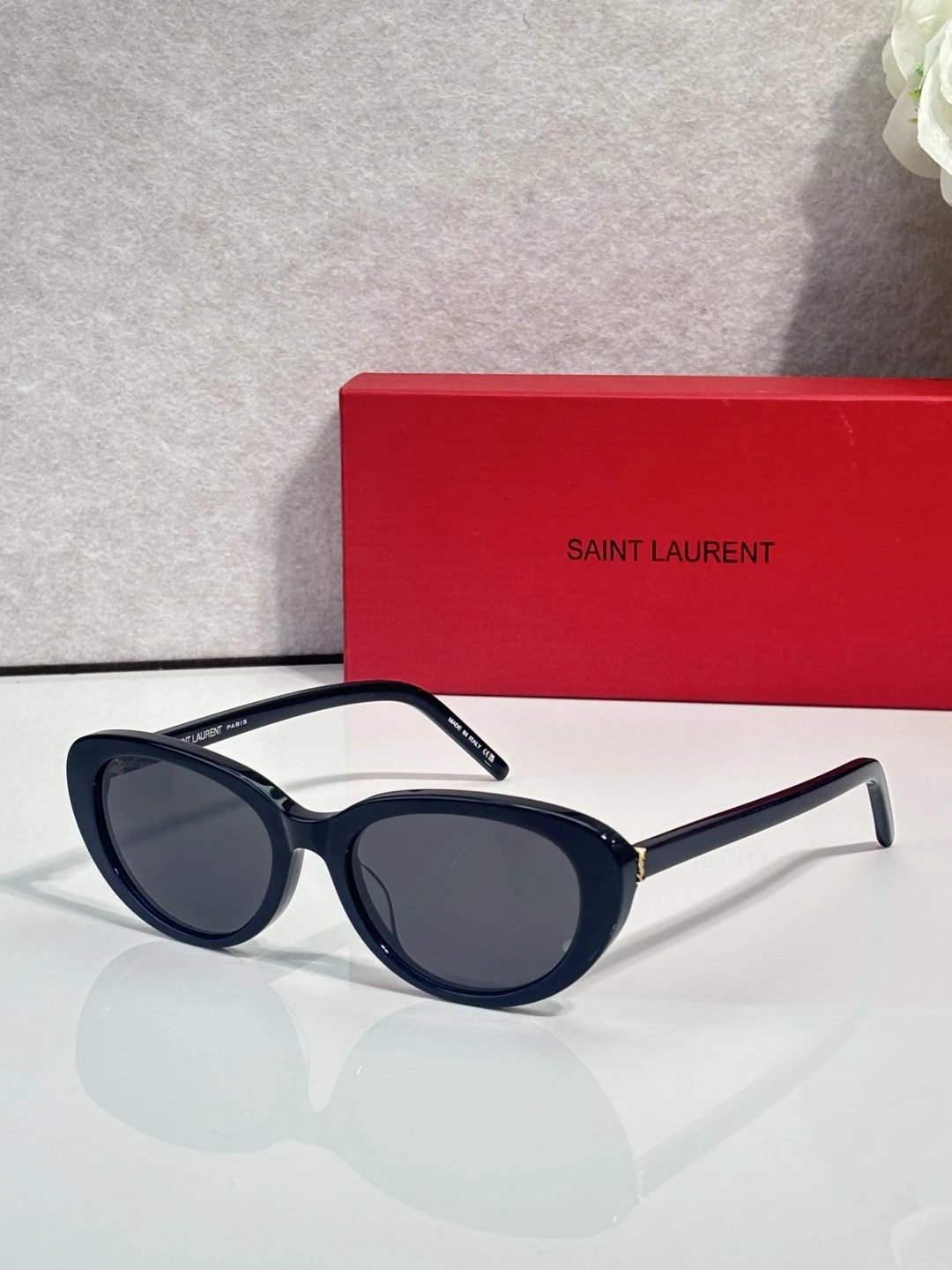 Saint Laurent SL M154 Sunglasses 55-19-145 — photo 2