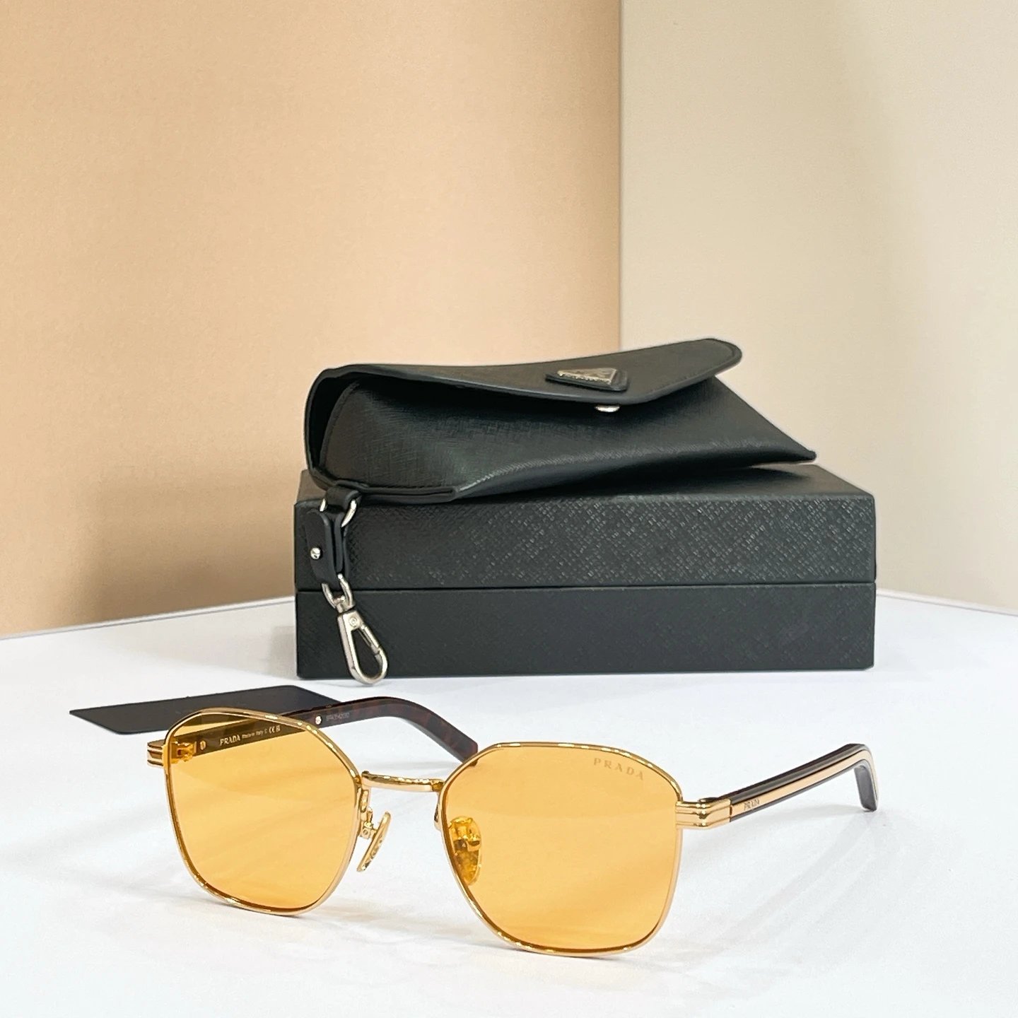 Prada SPR C50 Sunglasses 53-20-145 — Zdjęcie 2