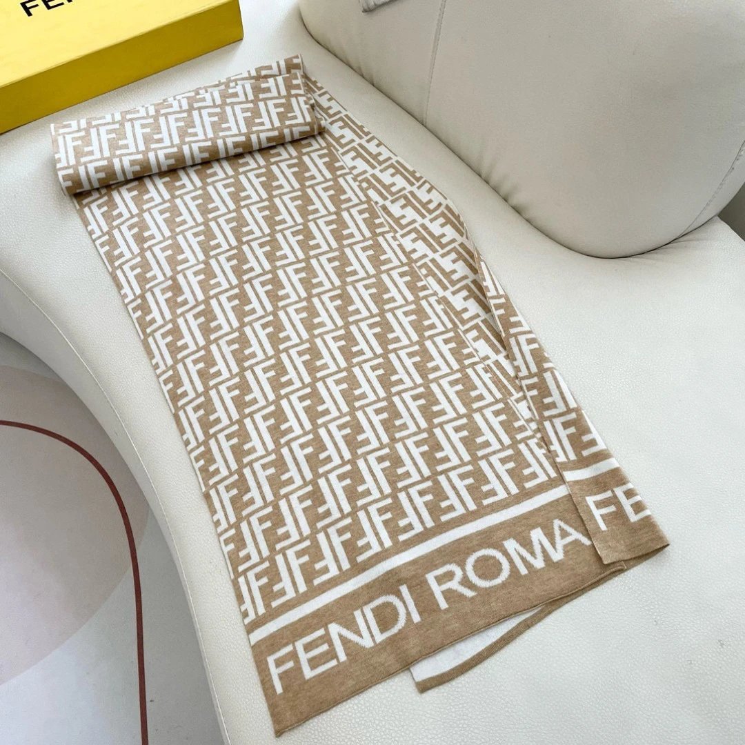 Fendi Cashmere Scarf Ver.J — QC