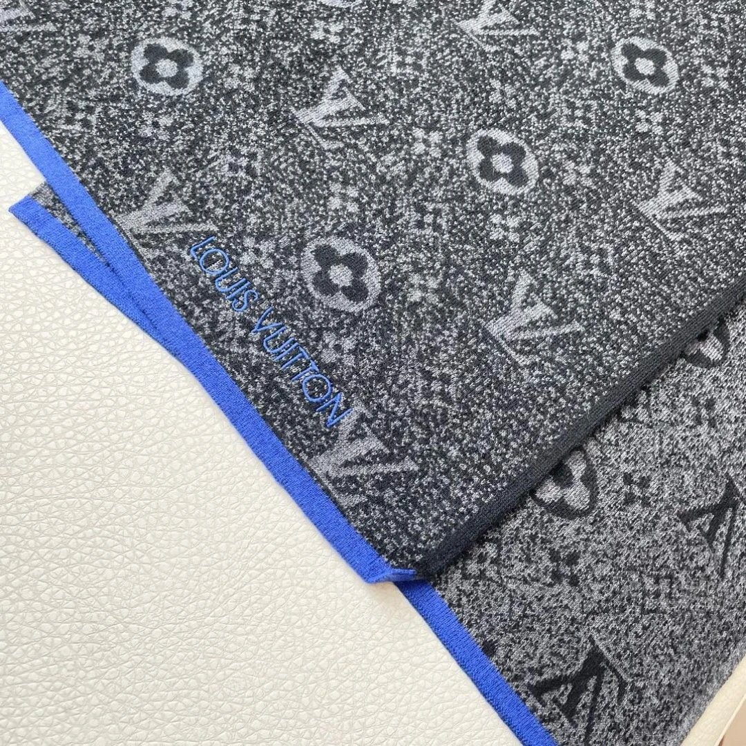 Louis Vuitton Cashmere Scarf Ver.F — QC