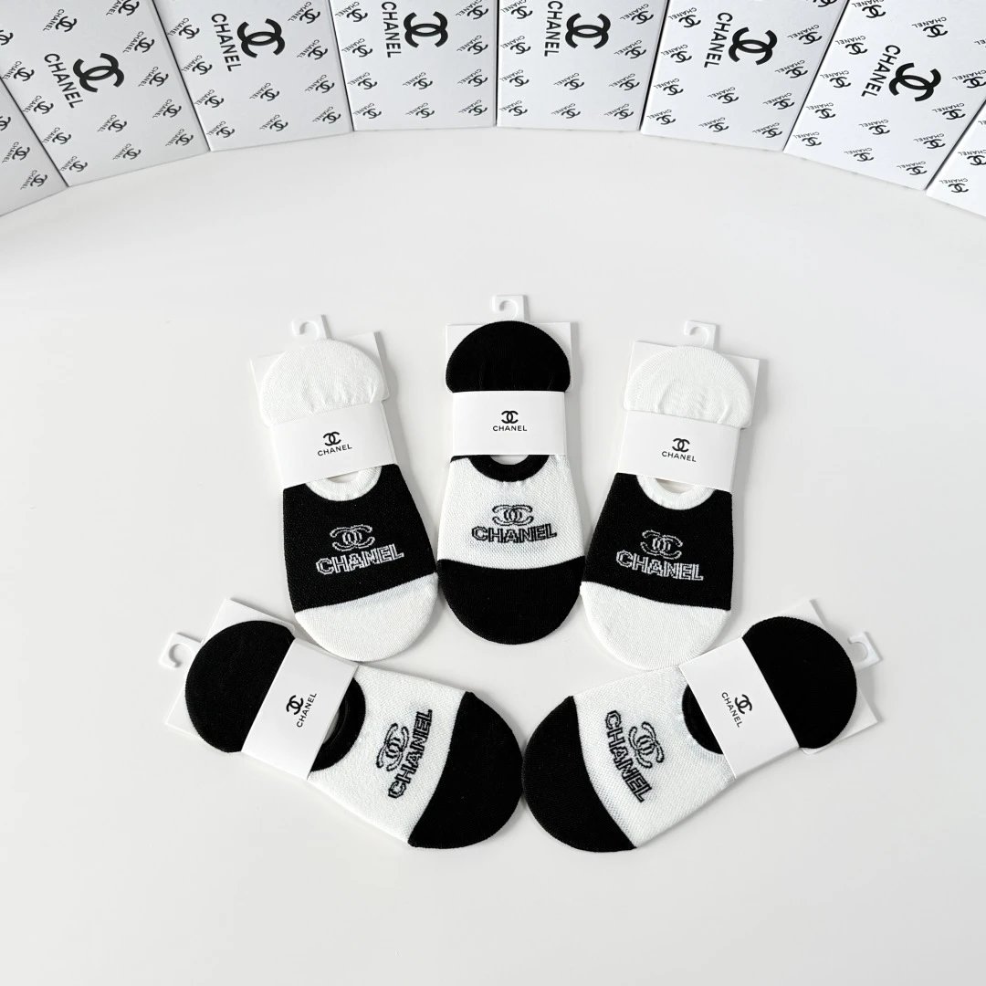 Chanel Classic No-Show Socks 5-Pair Box — photo 3