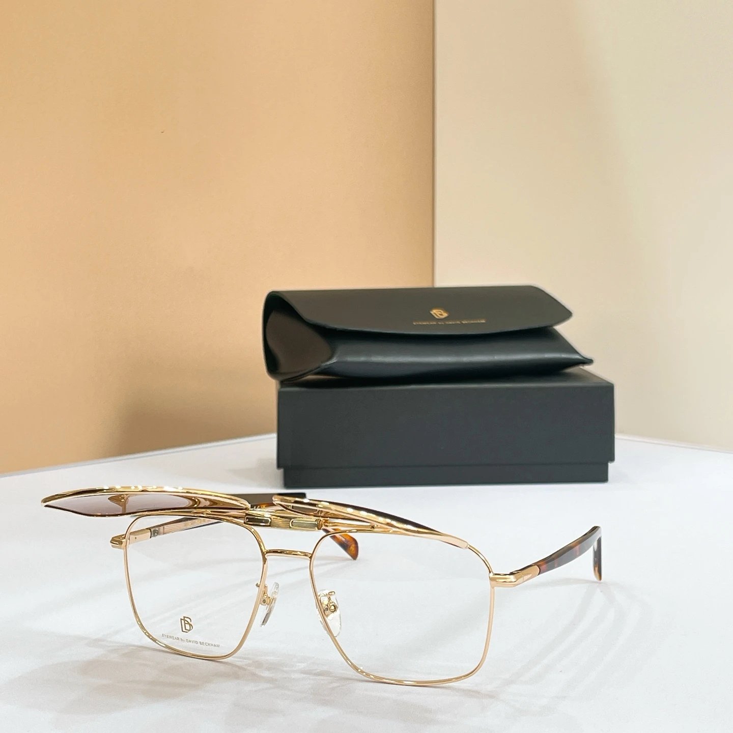 David Beckham DB 1187 Sunglasses Ver.B — photo 8
