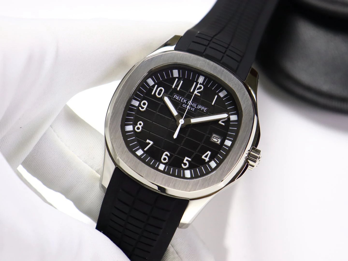 Patek Philippe Aquanaut Automatic Watch Ver.A — photo 3